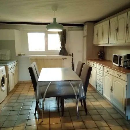 A Apartment Eteimbes